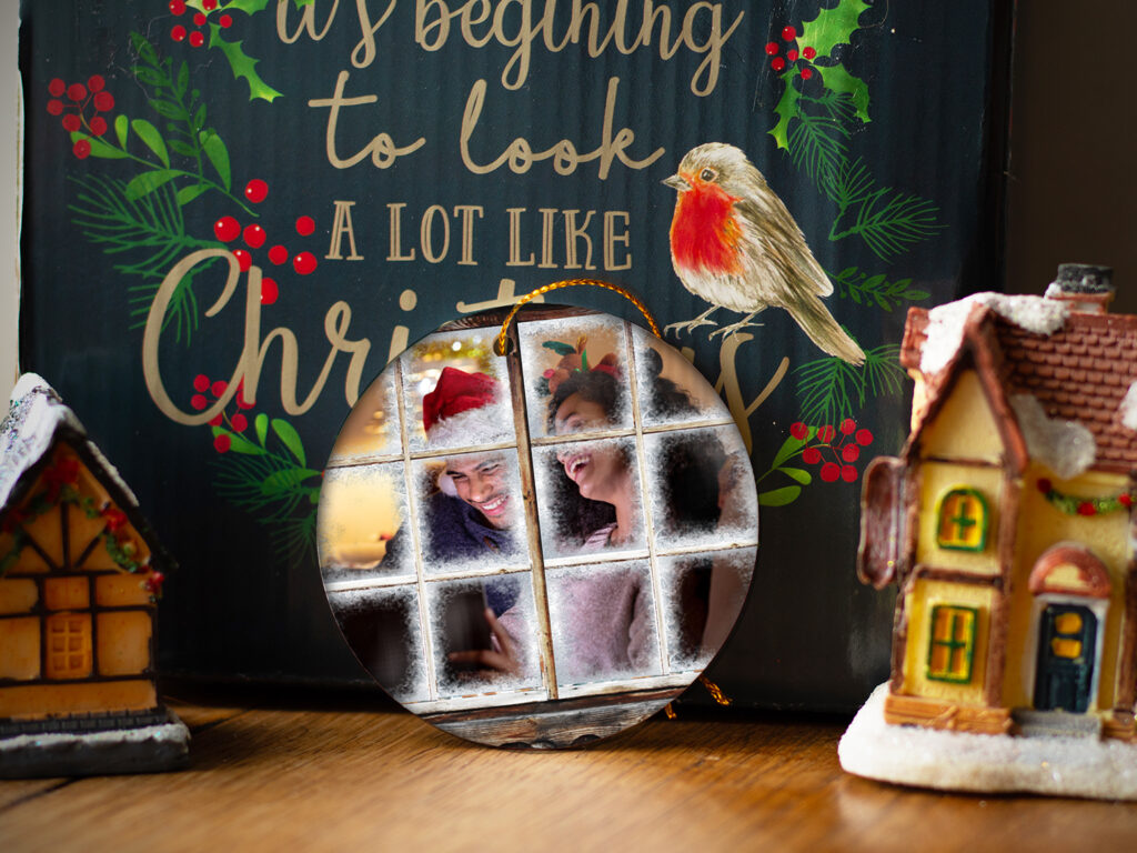 PERSONALIZED PHOTO ORNAMENTS