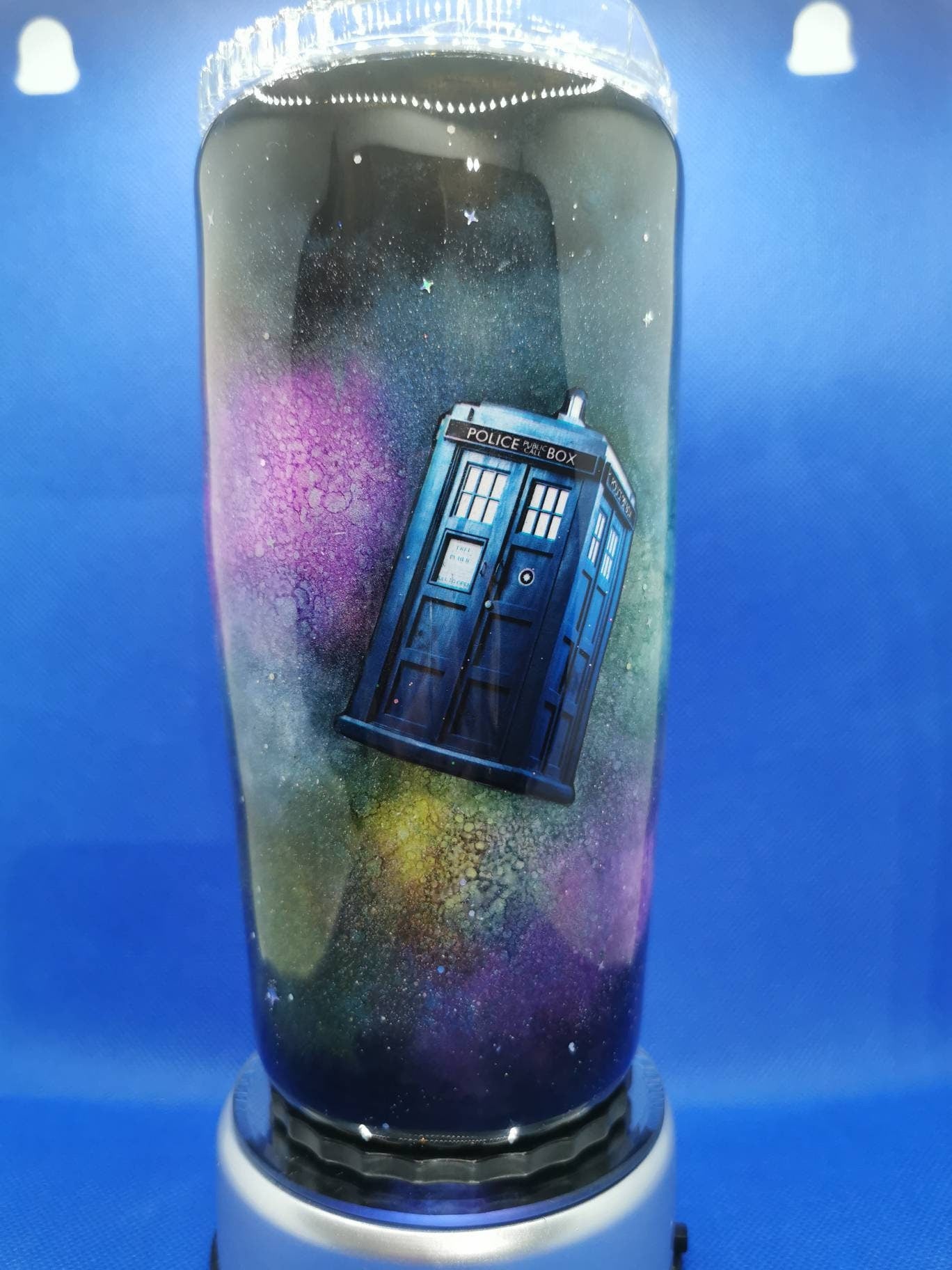 Dr. Who tardis inspired tumbler with working LED lights